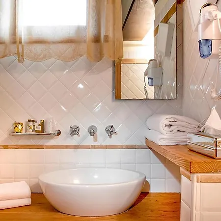 Lovely In With Wifi Apartman Foligno
