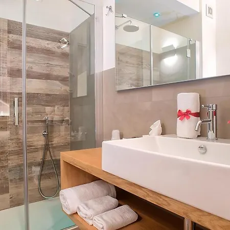 Lovely In With Wifi Apartamento